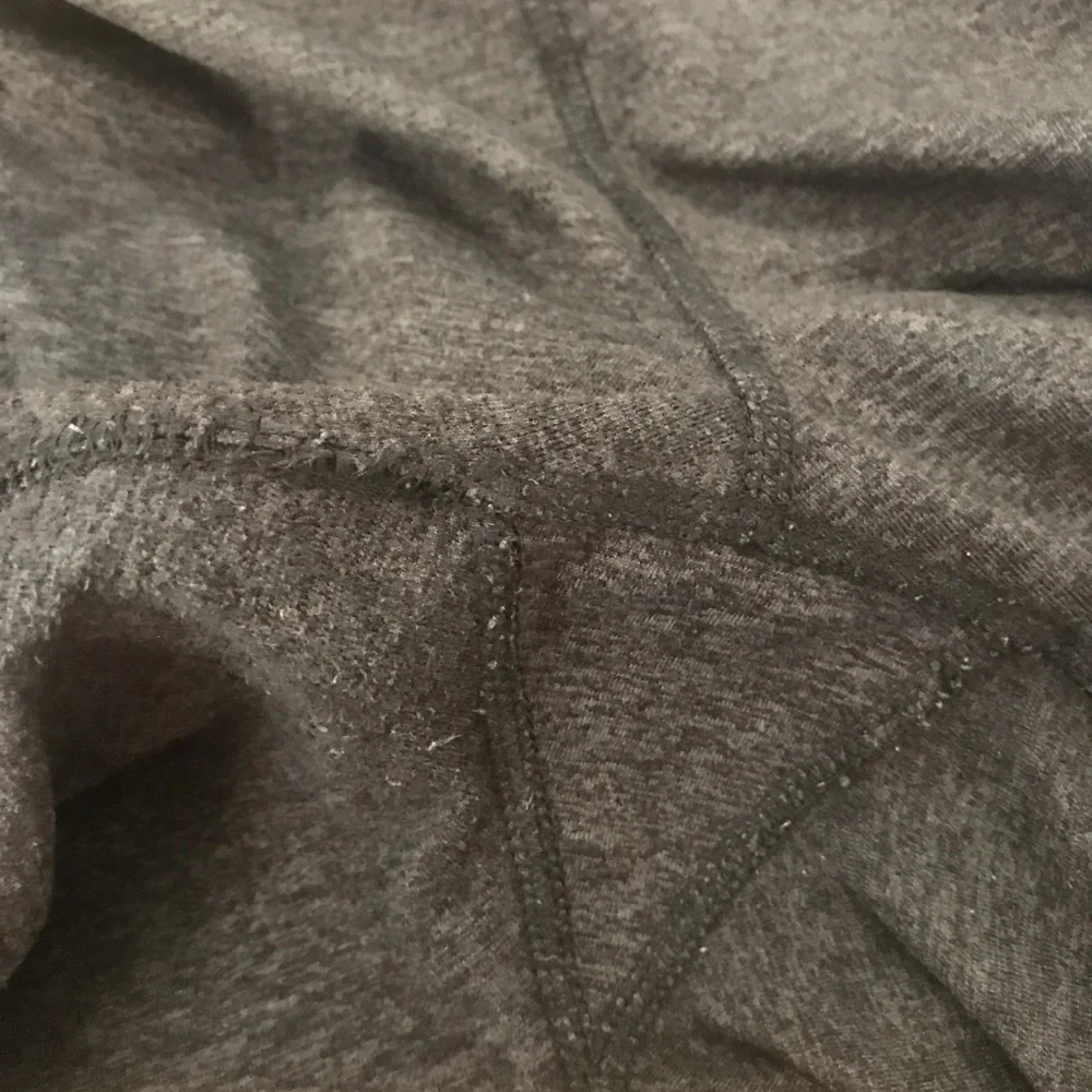 Free people dark grey legging side hole - M